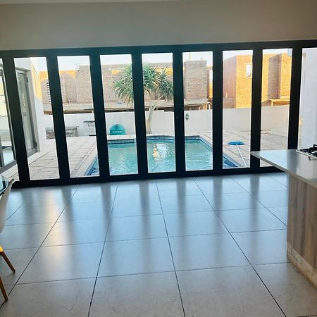 Bluewave Lifestyle Villa Hartbeespoort Extérieur photo